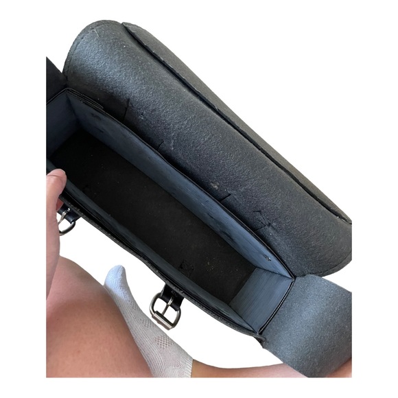 WILLIE AND MAX Tool Pouch Bag Motorcycle Accessory Storage - Picture 12 of 14